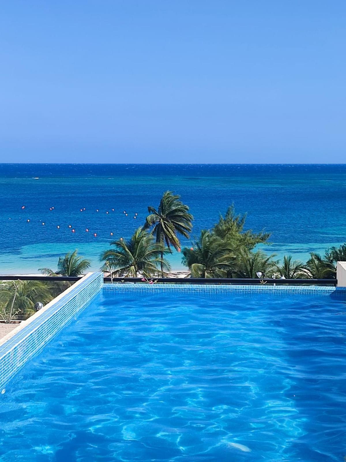 Modern 1 Bedroom Suite By Beach Great Location! Puerto Morelos Exteriör bild